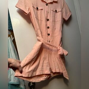 Size M - Button up Romper - Peach color
